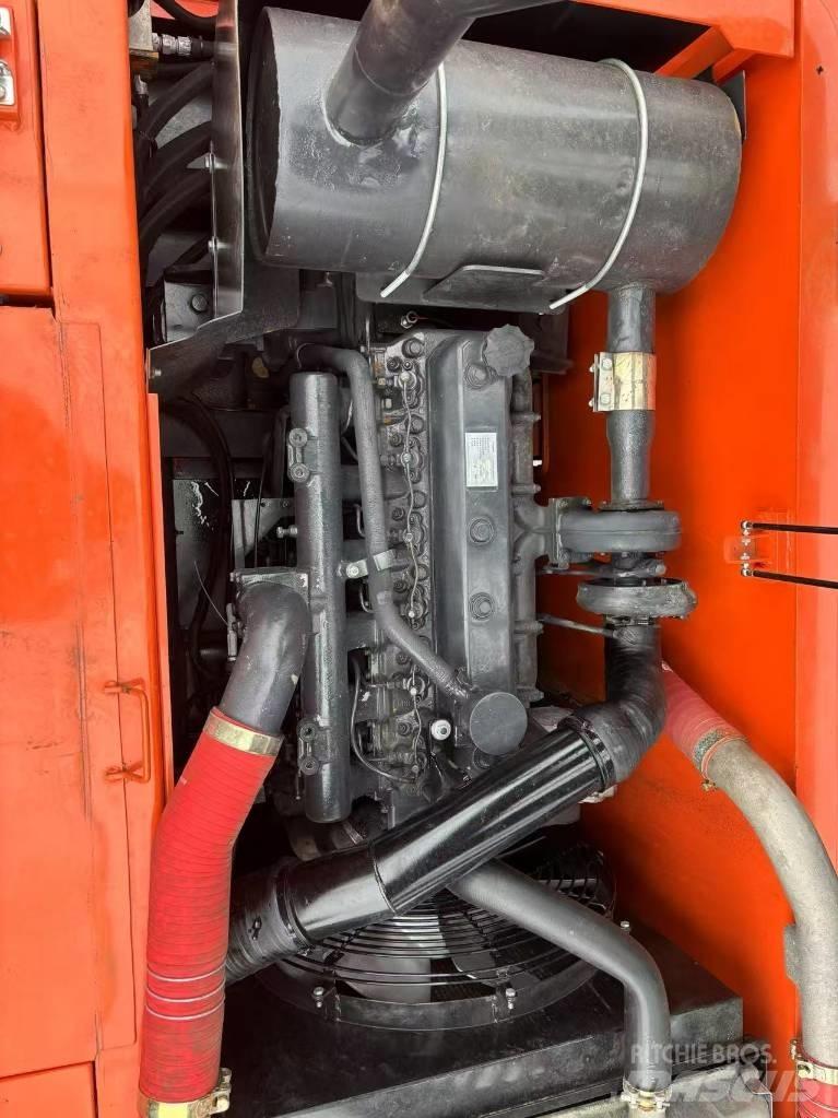 Doosan 225 LCA Paletli ekskavatörler