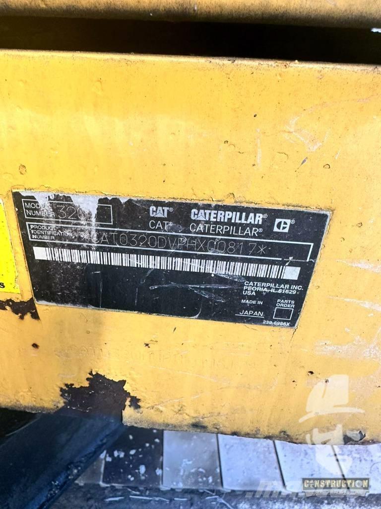 CAT 320 D L Paletli ekskavatörler