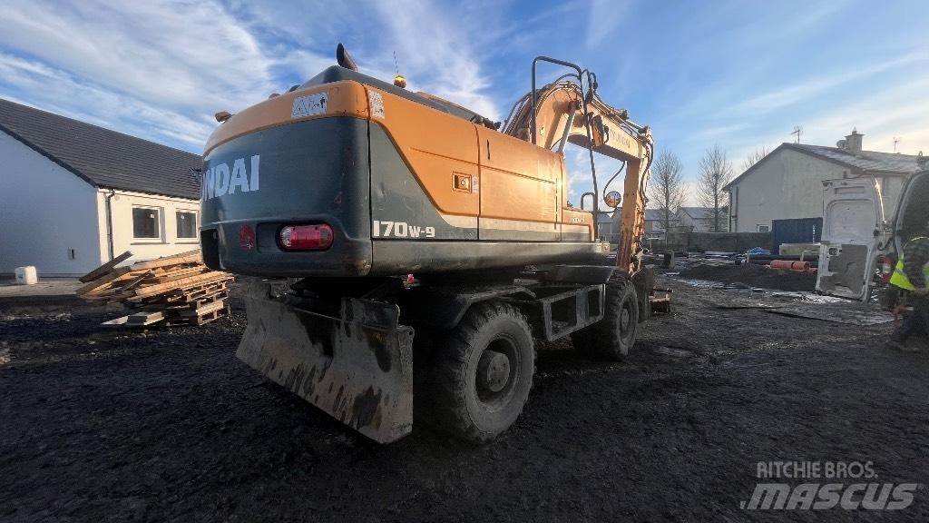 Hyundai Robex 170w-9 Lastik tekerli ekskavatörler