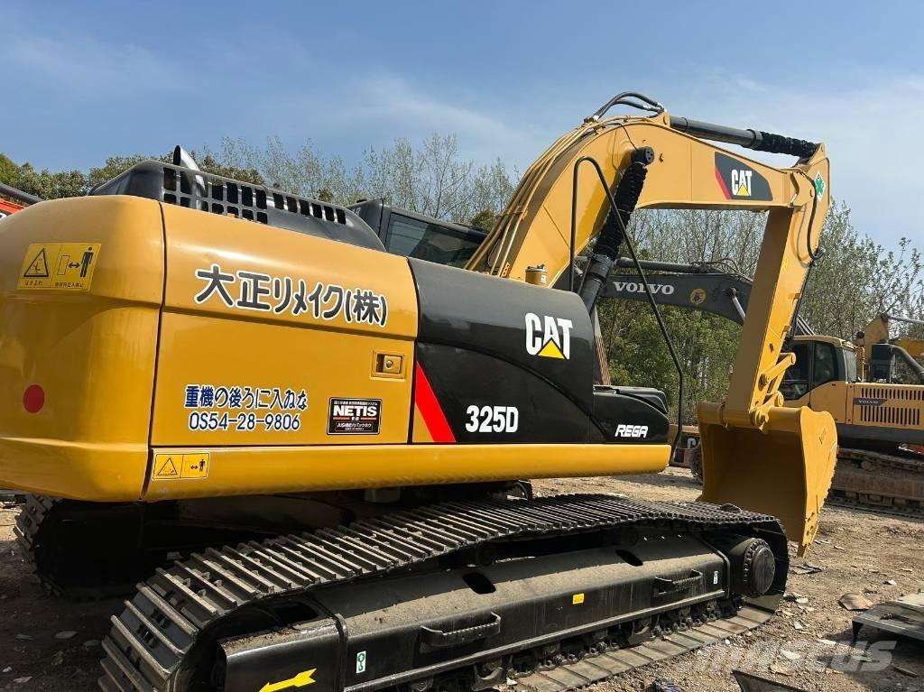 CAT 325 D Midi ekskavatörler 7 - 12 t