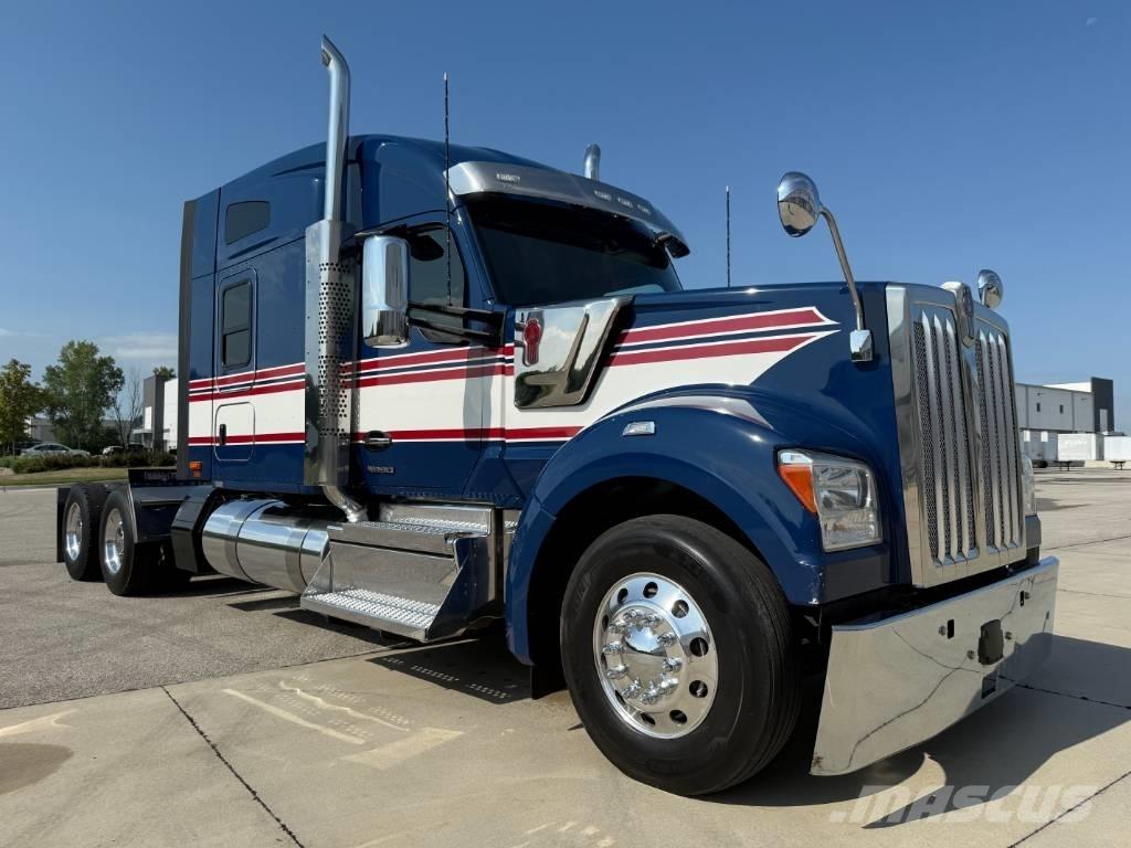 Kenworth W 990 Çekiciler