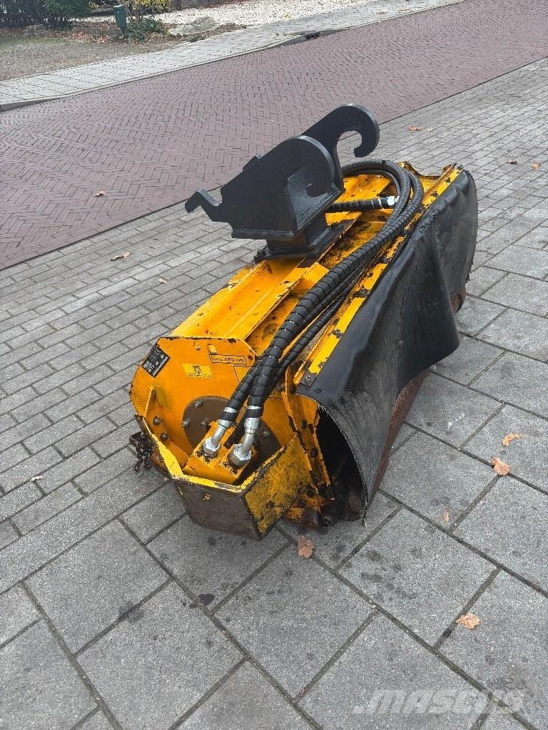 Herder Kmu 130 Çit budama makinaları