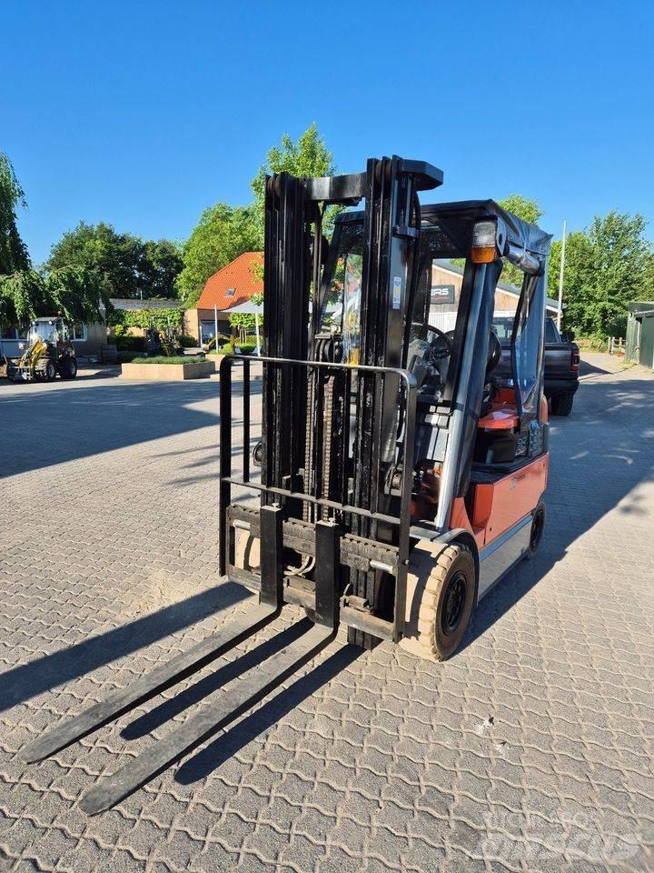 Toyota 7 FB MF 25 Diger