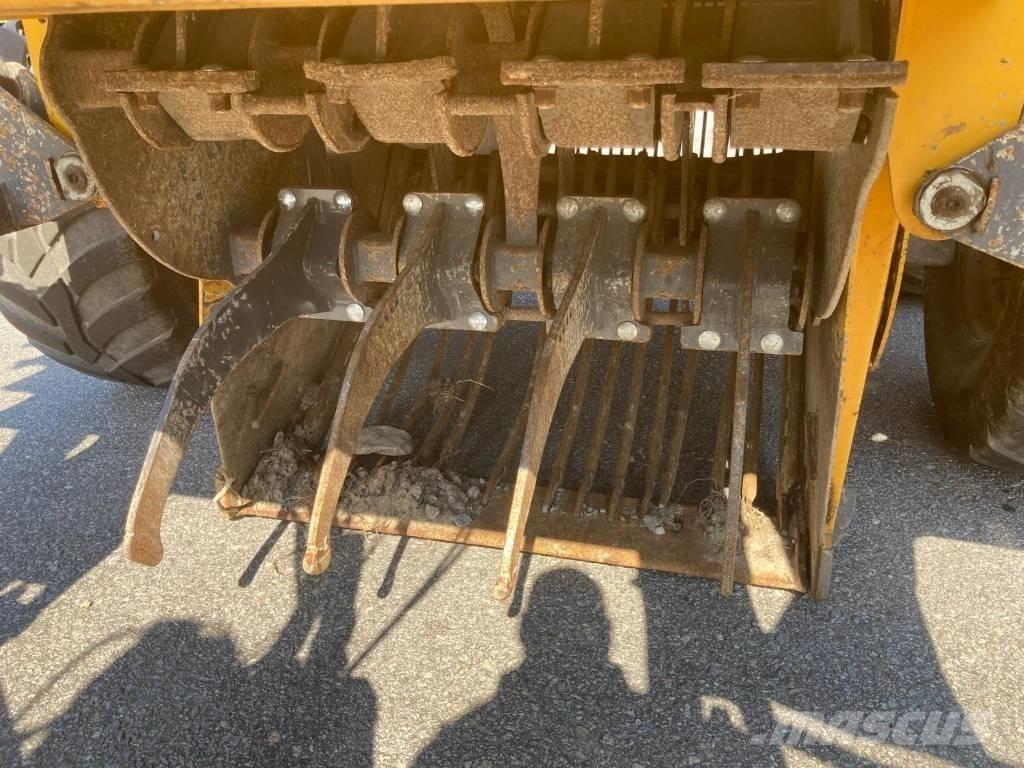 Elho Scorpio 710 Taş Toplama Makineleri