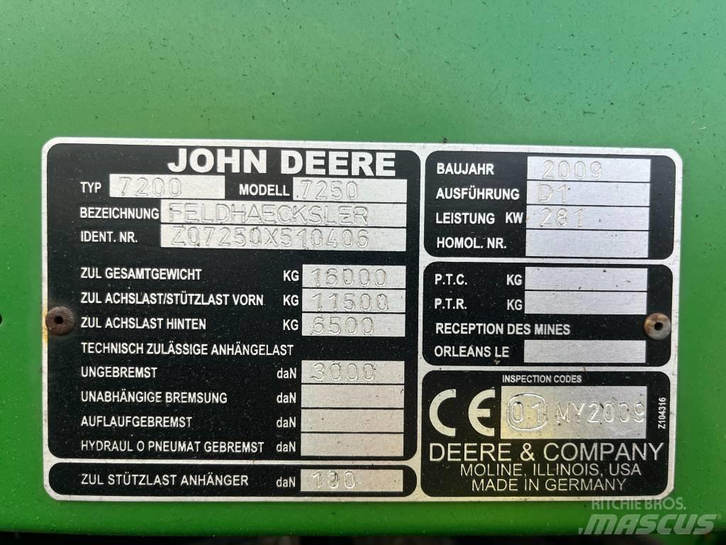 John Deere 7250 Kendi yürür silaj makinalari