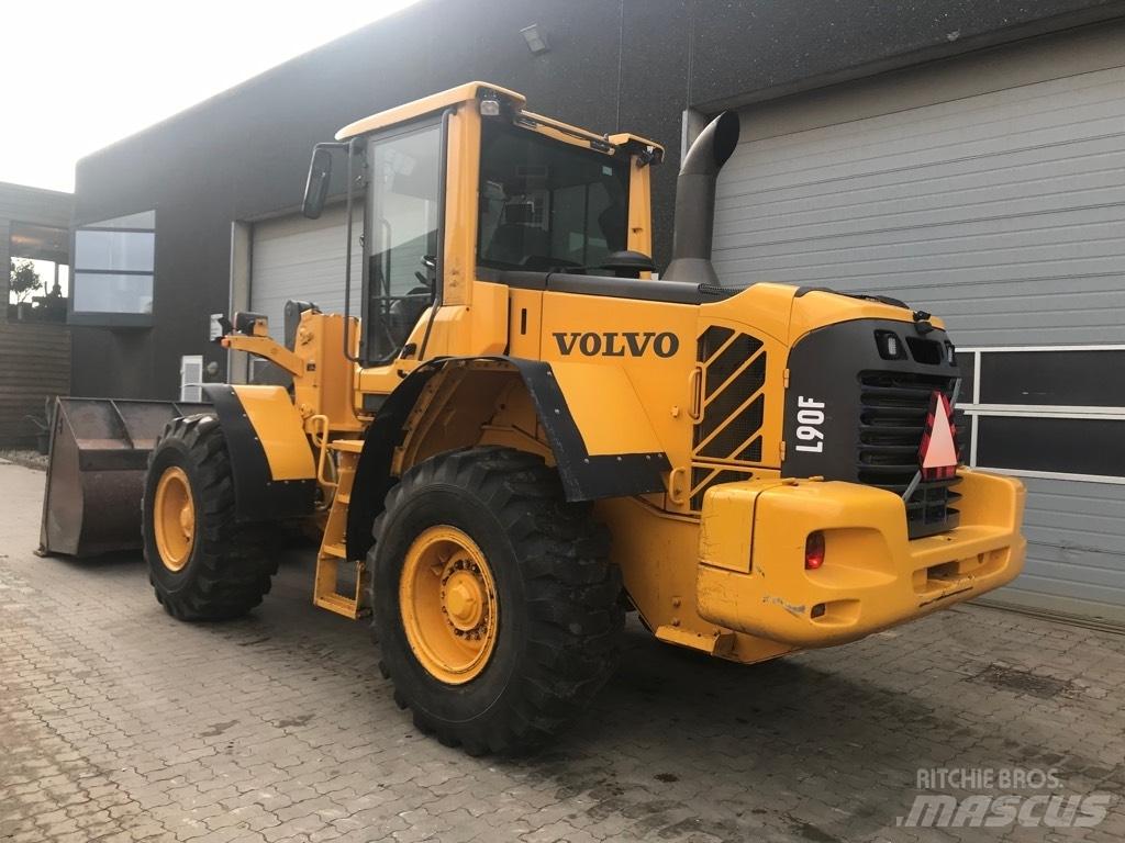 Volvo L90F Tekerlekli yükleyiciler