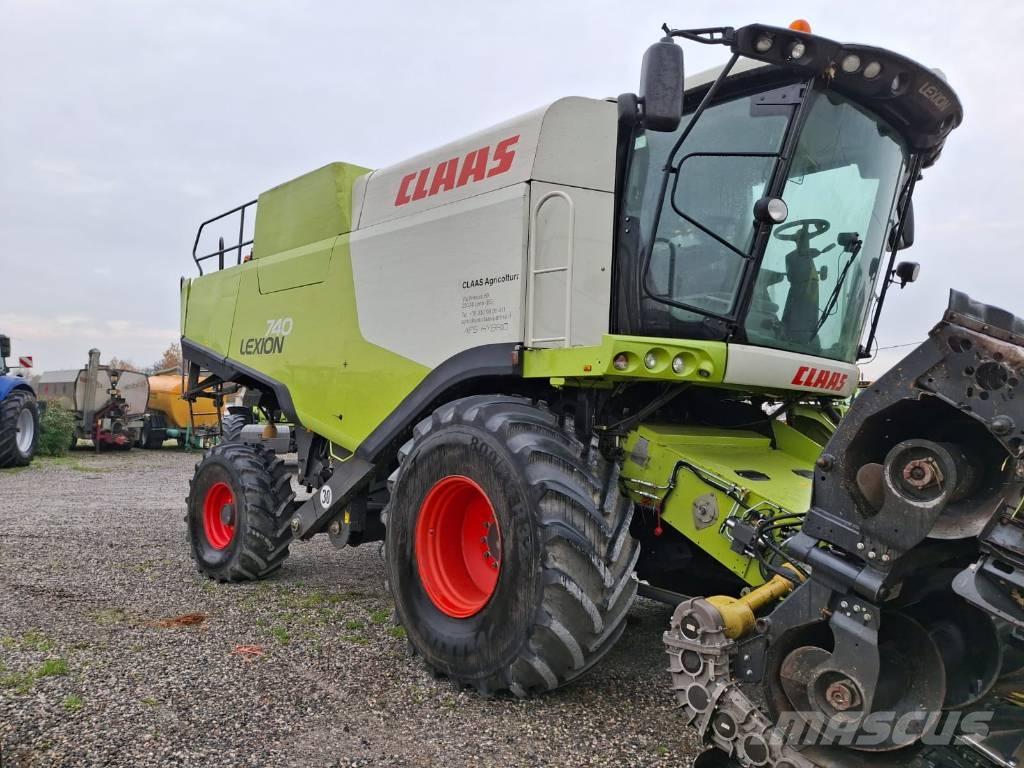 CLAAS Lexion 740 Biçerdöverler