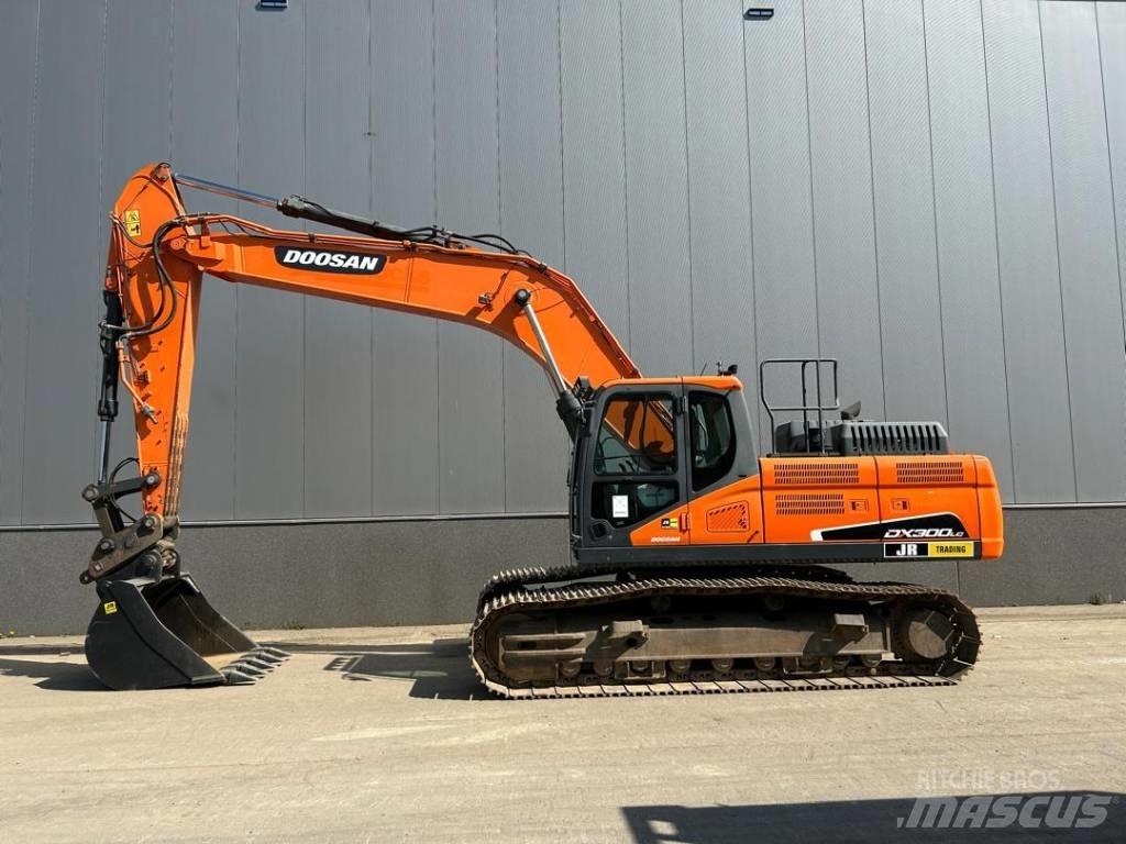 Doosan DX 300 LC-5 Paletli ekskavatörler