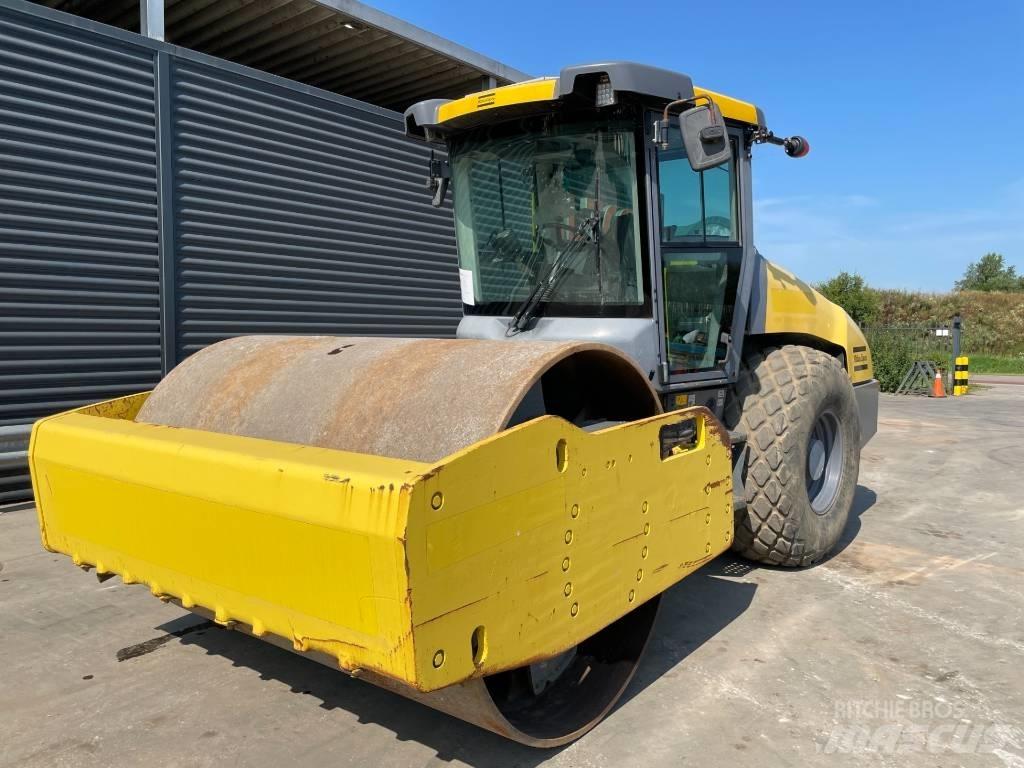 Dynapac CA3500D Tek tamburlu silindirler