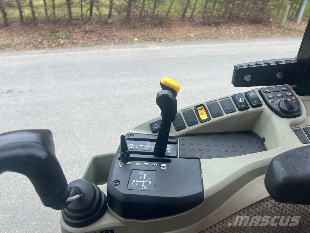 John Deere 3046 R Traktörler