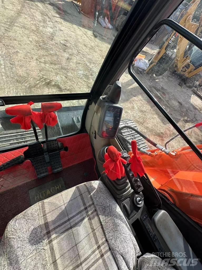 Hitachi ZX 70 Paletli ekskavatörler