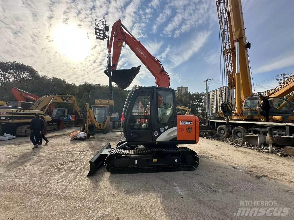 Hitachi ZX 70 Paletli ekskavatörler