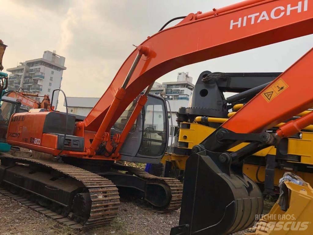 Hitachi ZX 200-5 Paletli ekskavatörler