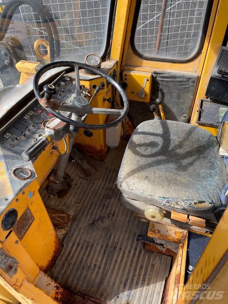 Volvo 4300 Tekerlekli yükleyiciler