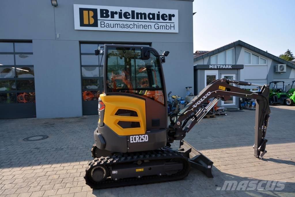 Volvo ECR 25 D Mini ekskavatörler, 7 tona dek