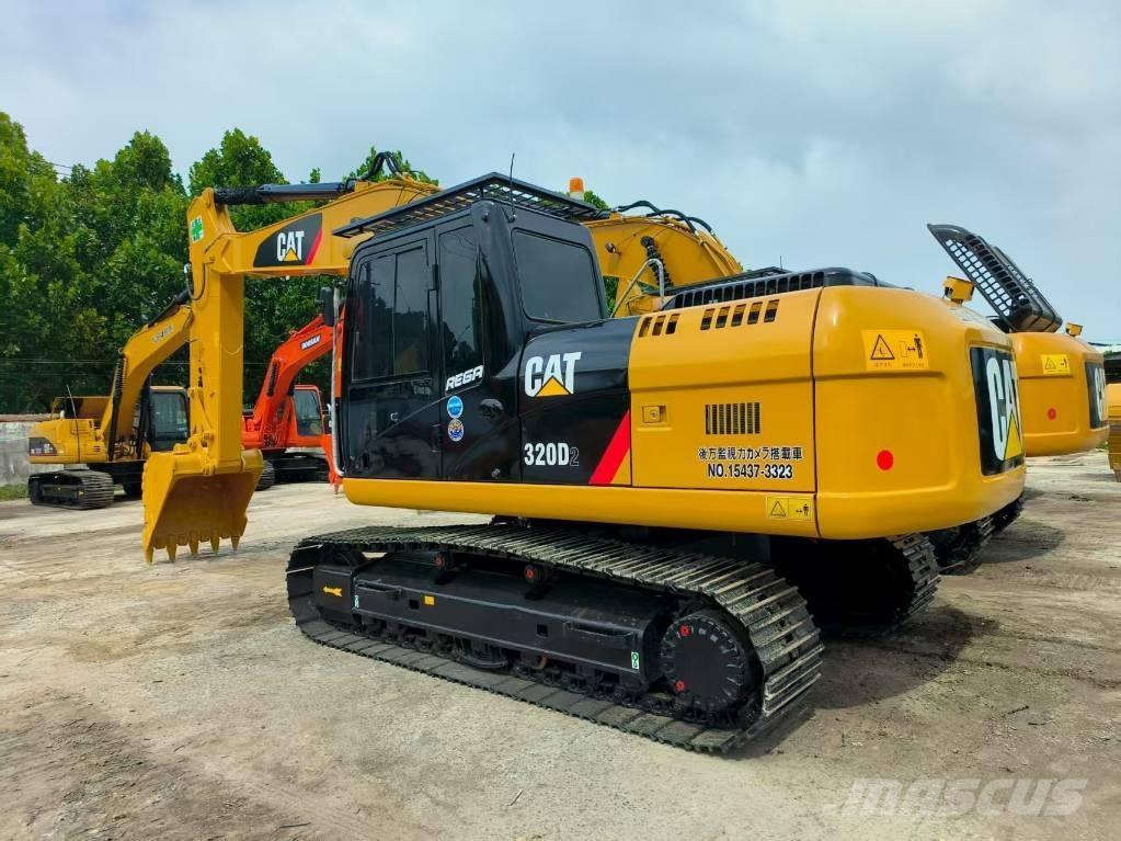 CAT 320 D Paletli ekskavatörler