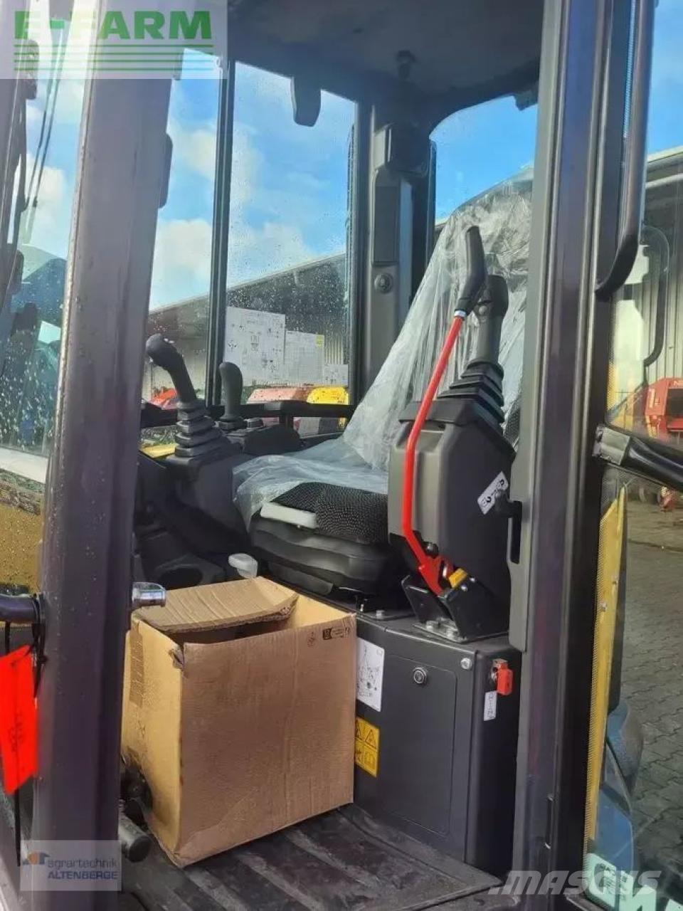 New Holland e55d Mini ekskavatörler, 7 tona dek