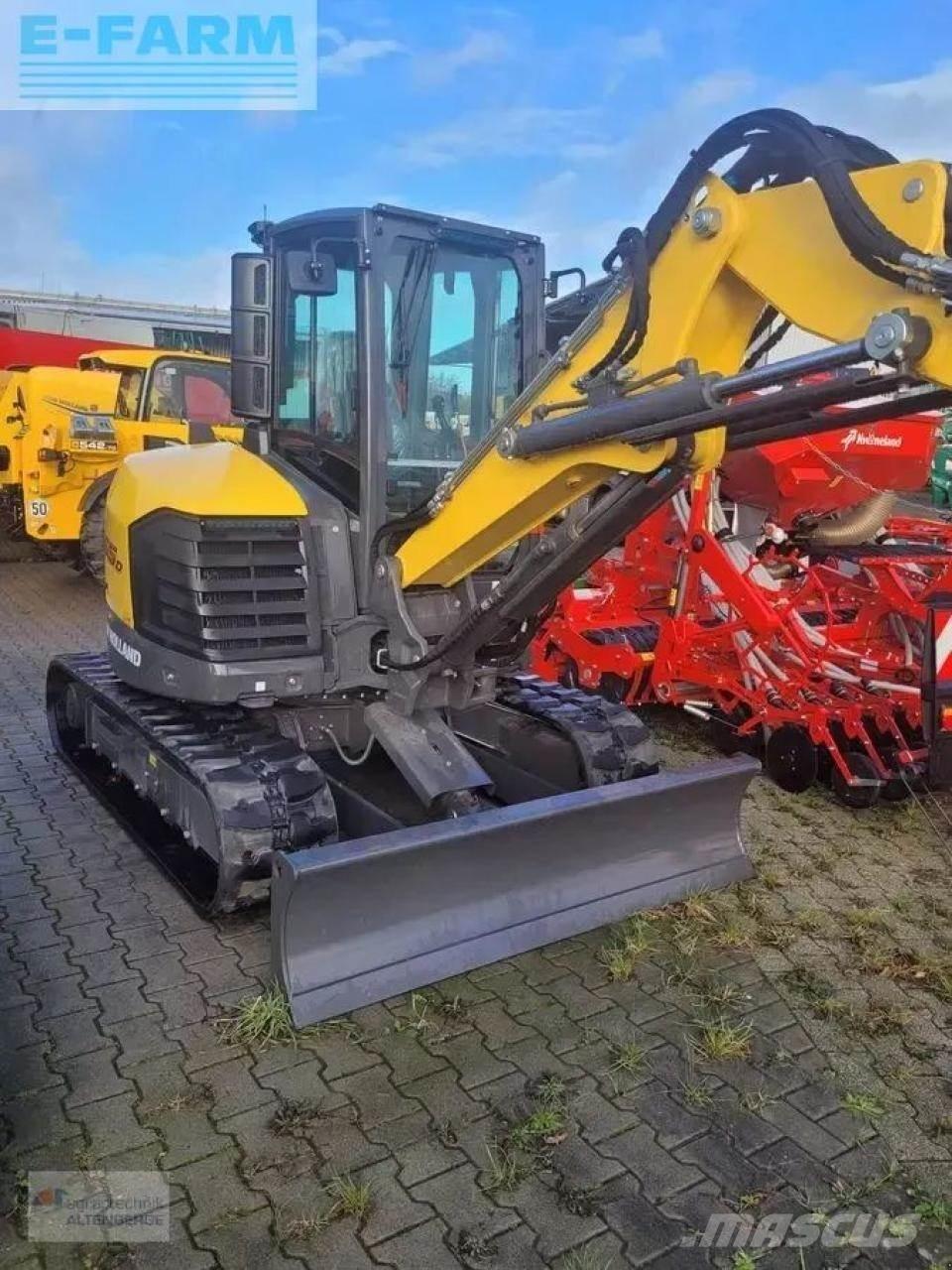 New Holland e55d Mini ekskavatörler, 7 tona dek
