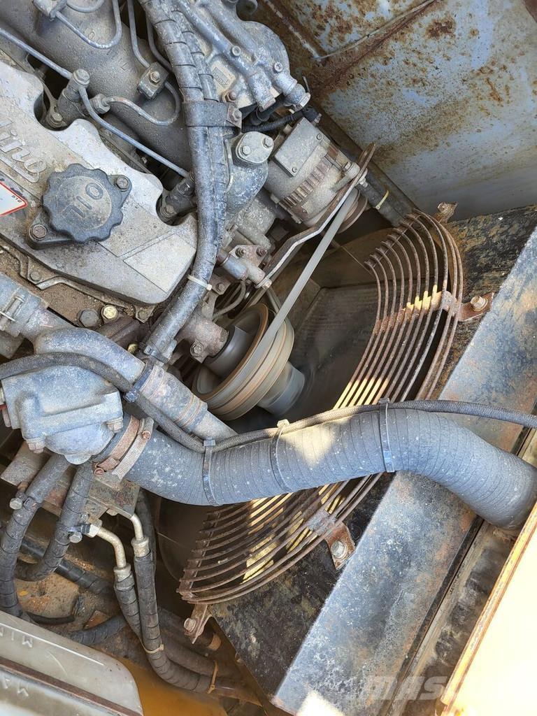 Morooka MST 2200V Paletli damperler