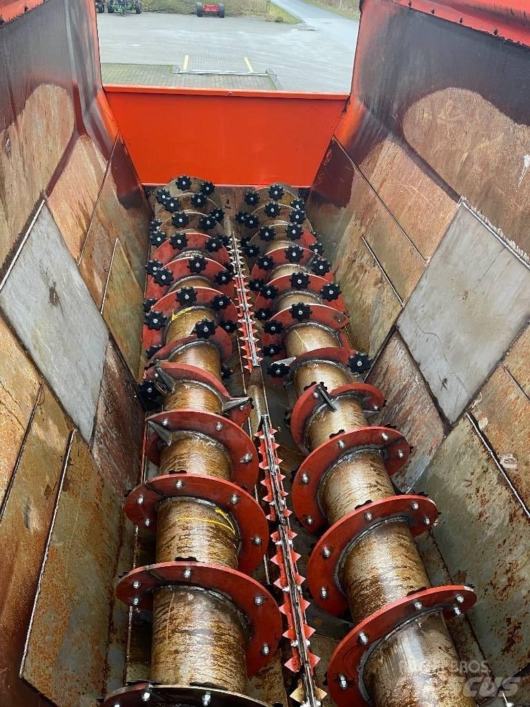 Seko Renoveret Hasat vagonları