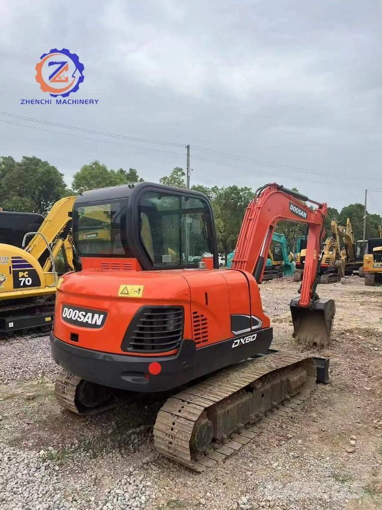 Doosan DX 60 Mini ekskavatörler, 7 tona dek