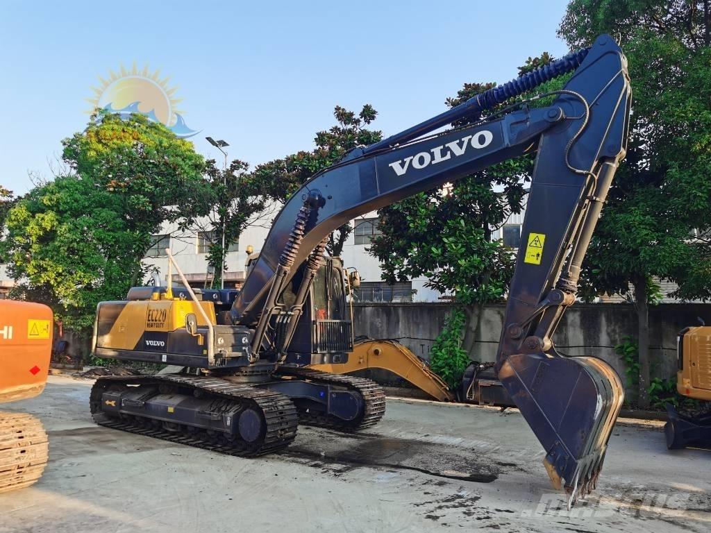Volvo EC 220 DL Paletli ekskavatörler