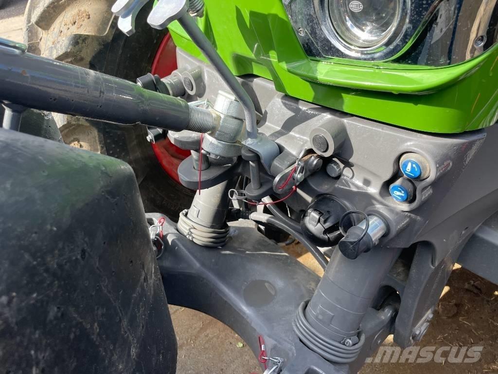Fendt 828 Vario Traktörler
