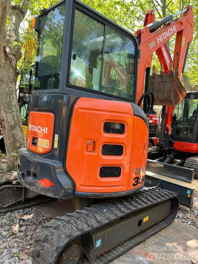 Hitachi ZX 35 U-5 Mini ekskavatörler, 7 tona dek