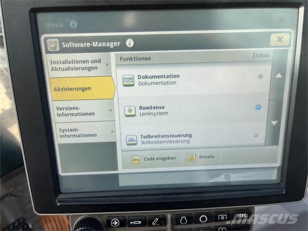 John Deere 6215R Traktörler
