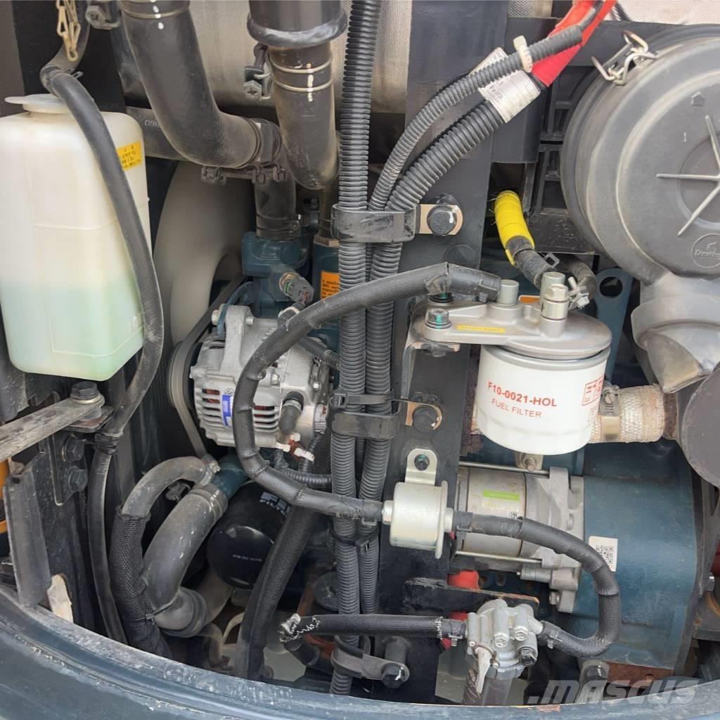 Hyundai 25 Z-9 Mini ekskavatörler, 7 tona dek