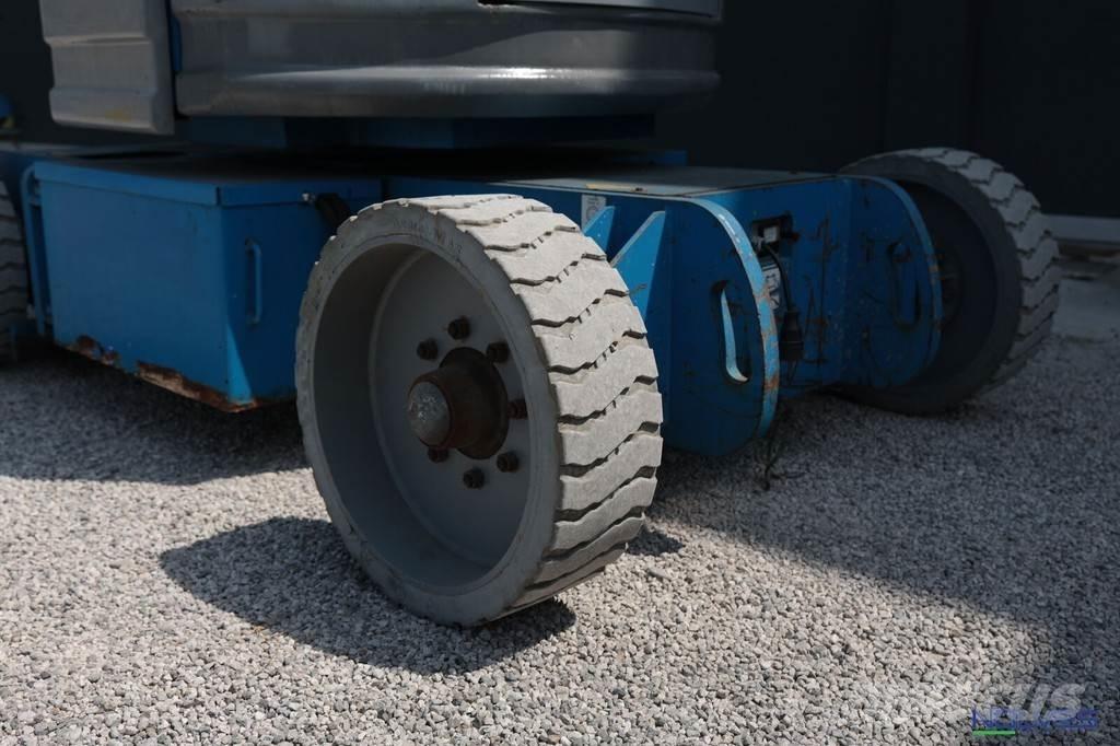 Genie Z34/22N Körüklü personel platformları