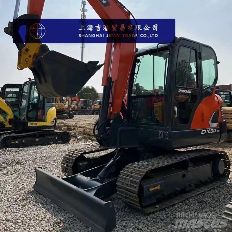 Doosan DX 60-9C Mini ekskavatörler, 7 tona dek