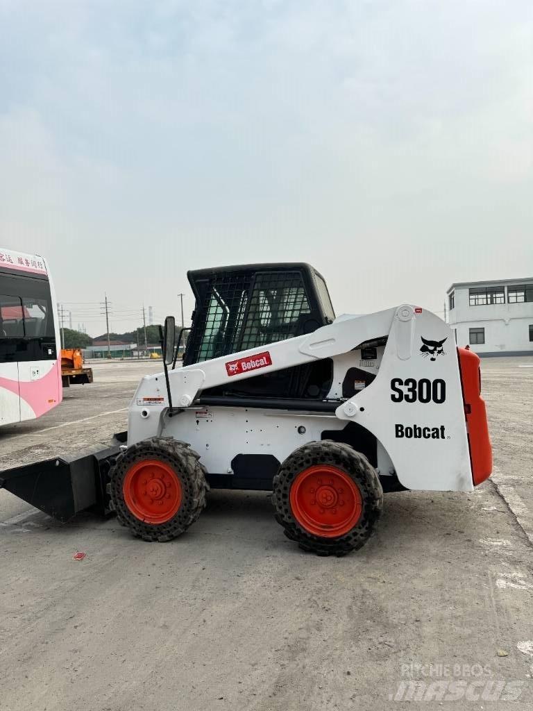 Bobcat S 300 Skid steer loderler