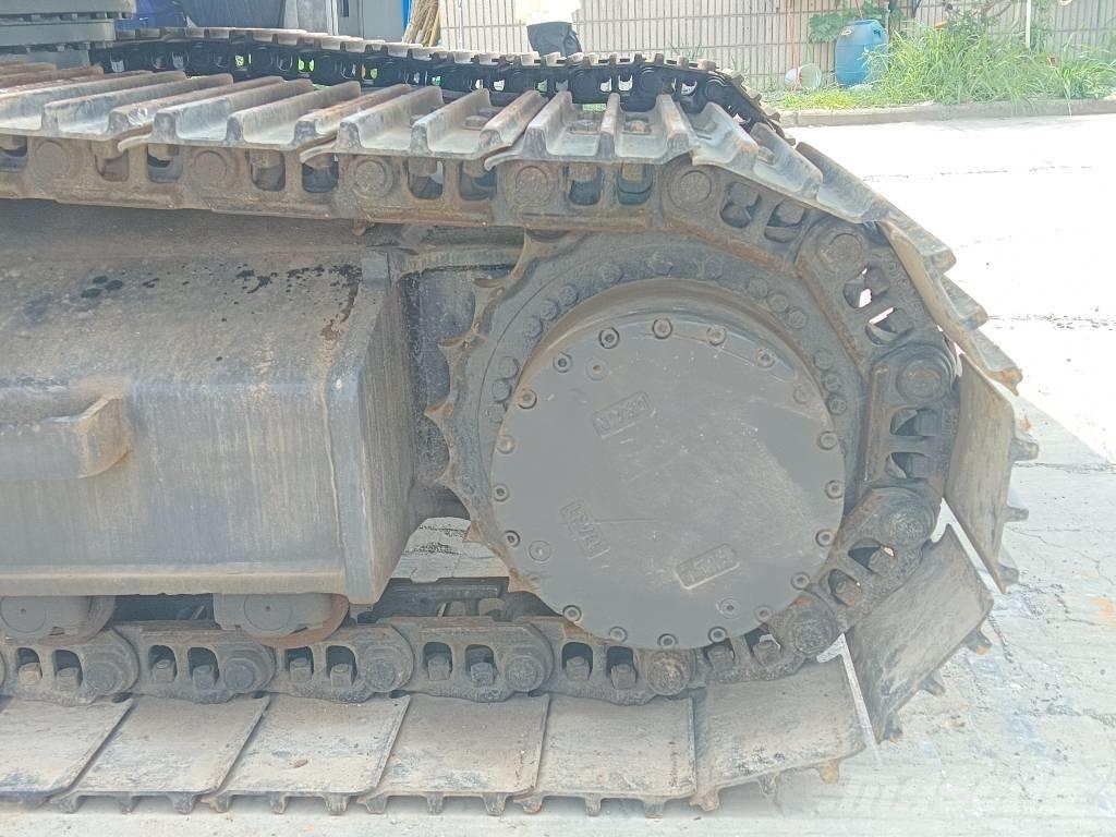 Hyundai R220LC-9S Paletli ekskavatörler