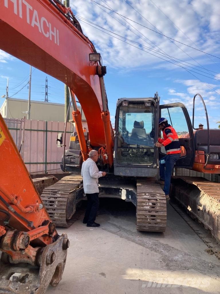 Hitachi ZX 240 Paletli ekskavatörler