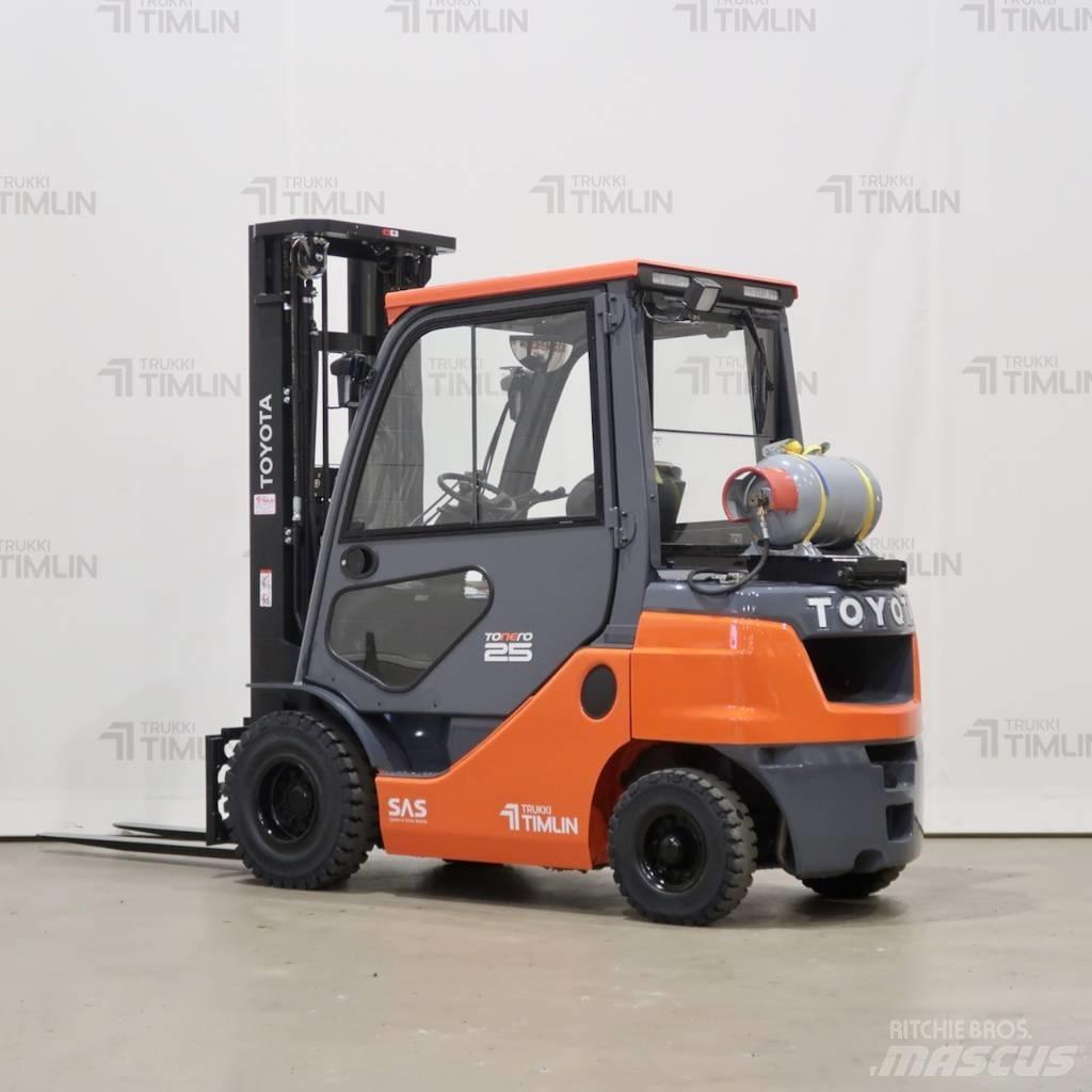 Toyota 02-8FGF25 LPG'li forkliftler