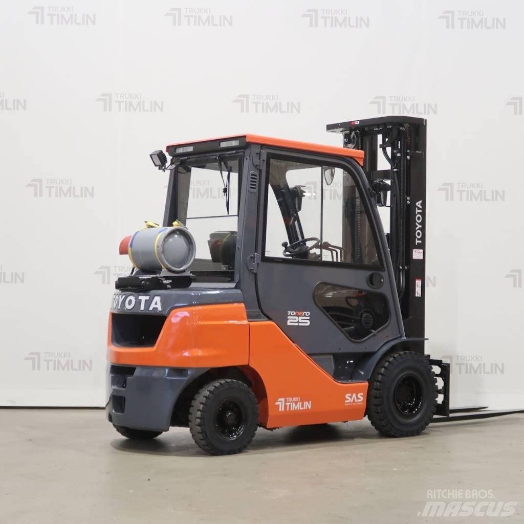 Toyota 02-8FGF25 LPG'li forkliftler