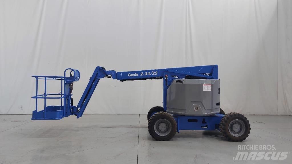 Genie Z 34/22 IC Körüklü personel platformları