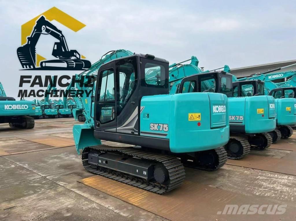 Kobelco 75 Mini ekskavatörler, 7 tona dek