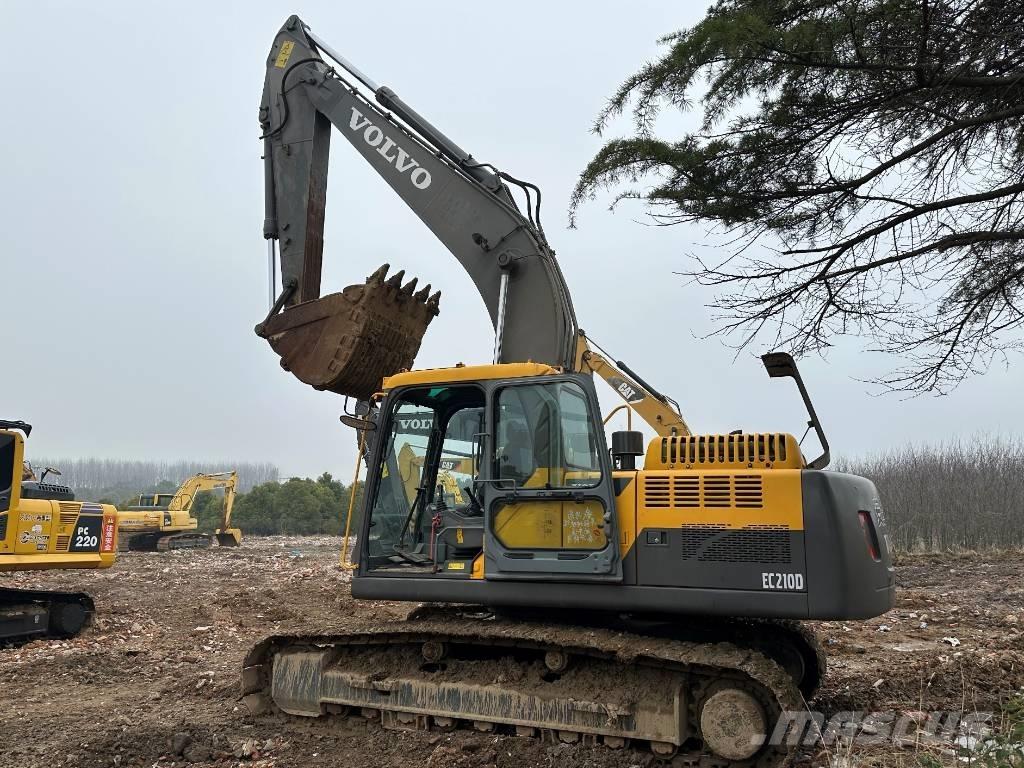 Volvo EC210 Paletli ekskavatörler