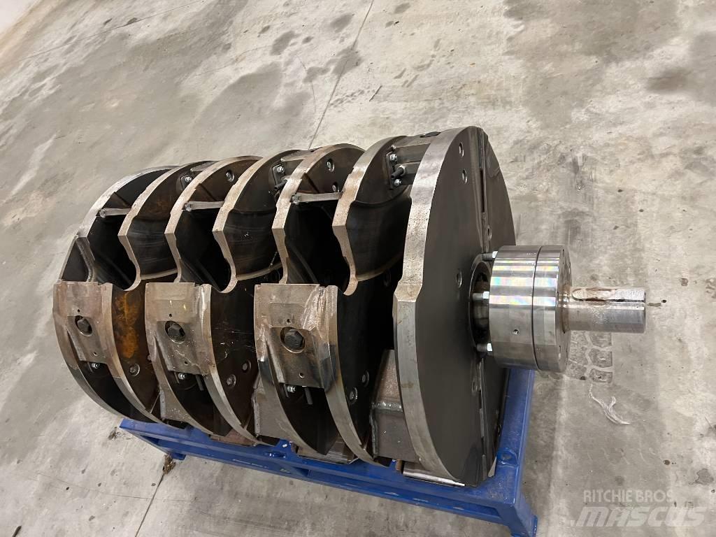 Mus-Max WT 10 XL Ağaç öğütücüler