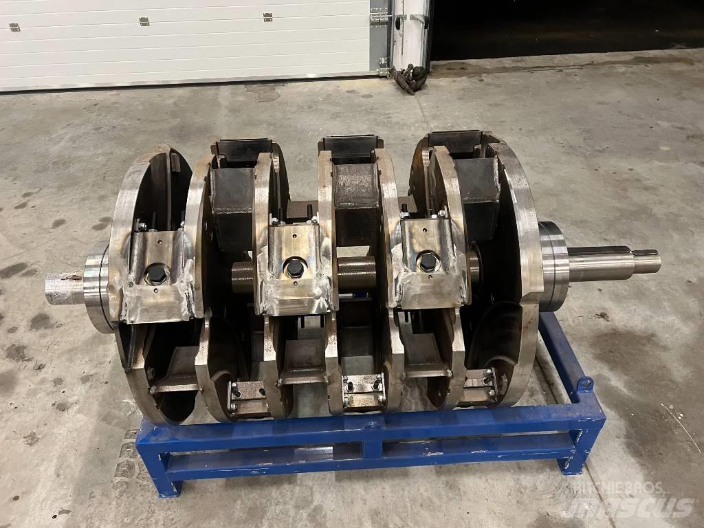 Mus-Max WT 10 XL Ağaç öğütücüler