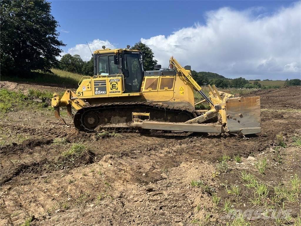 Komatsu D65PXI-18 Paletli dozerler