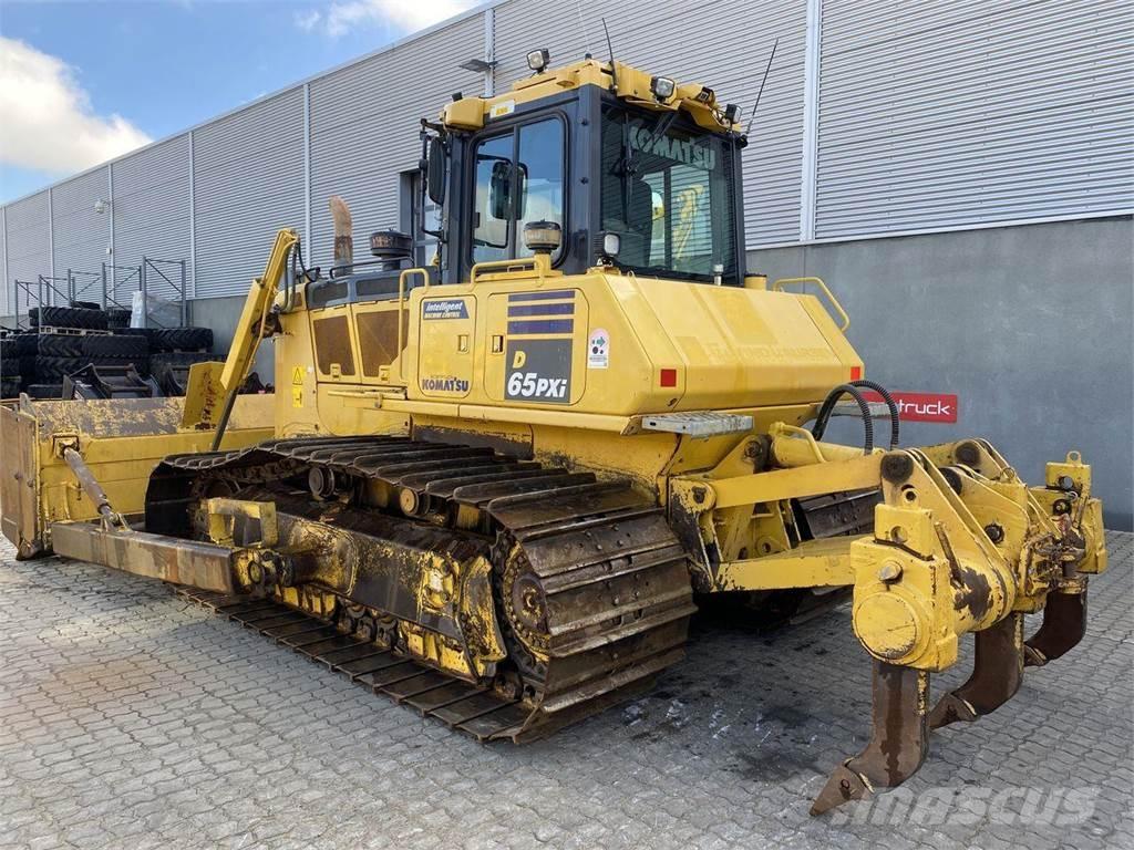 Komatsu D65PXI-18 Paletli dozerler