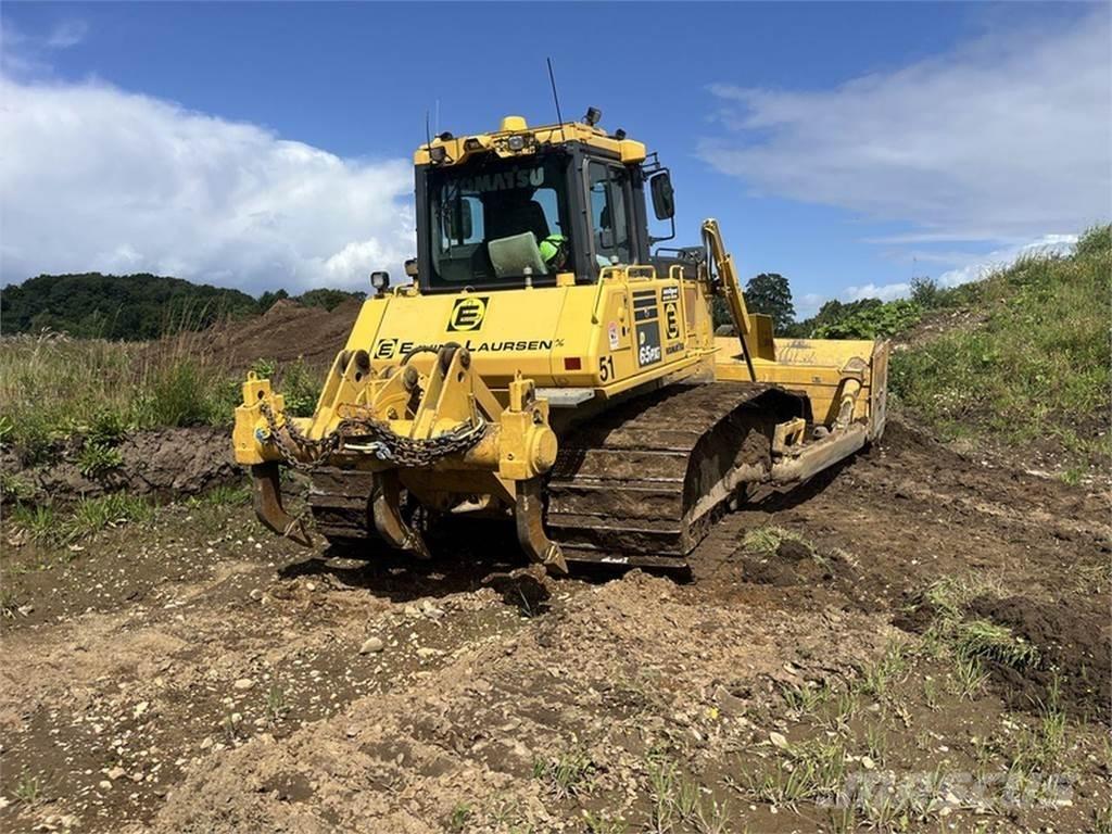 Komatsu D65PXI-18 Paletli dozerler