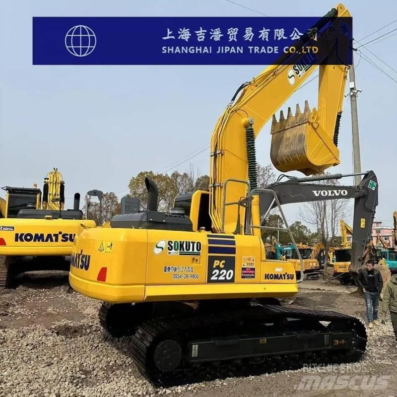 Komatsu PC 220 Paletli ekskavatörler