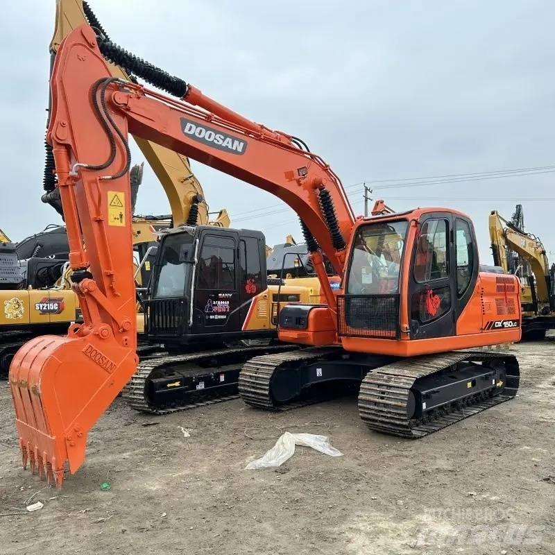 Doosan DX150 Paletli ekskavatörler
