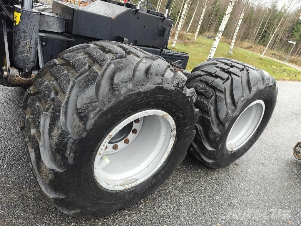 Komatsu 901 XC Biçerdöverler