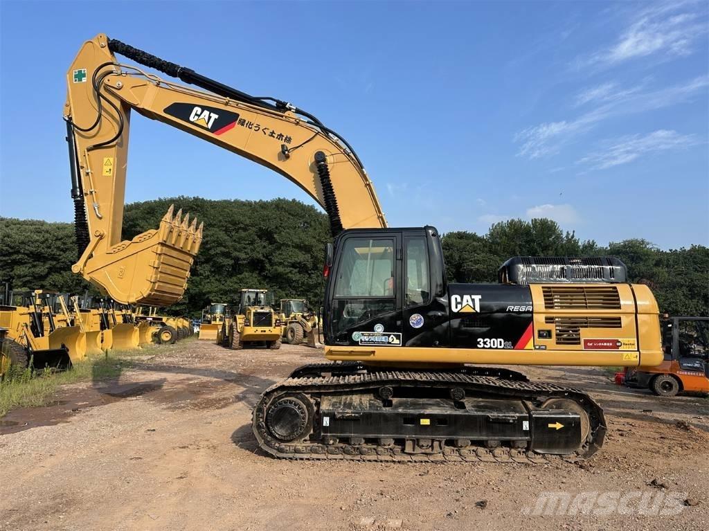 CAT 330D Paletli ekskavatörler