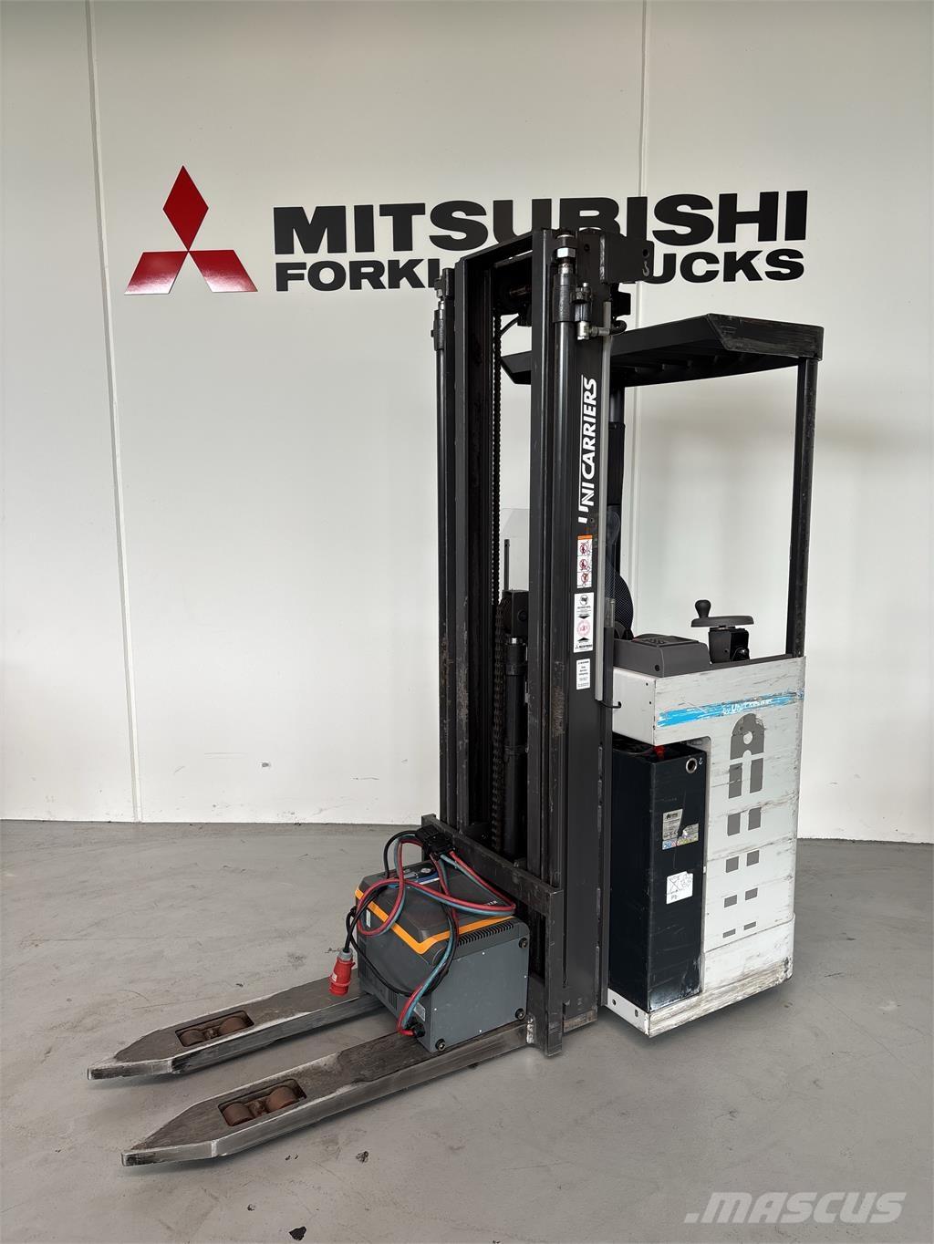 Atlet XJN160 Akülü depo ekipmanları